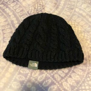 North face insulated black beanie
